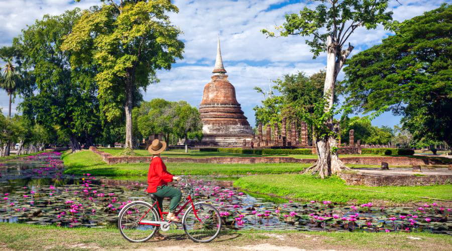 ¿Cuáles son las opciones de vehículos más populares en Sukhothai?